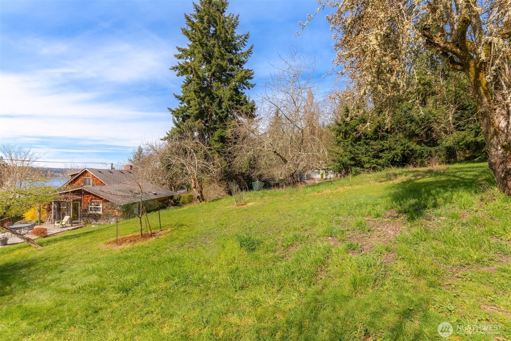 2642 E Lake Sammamish Parkway Property Photo 29