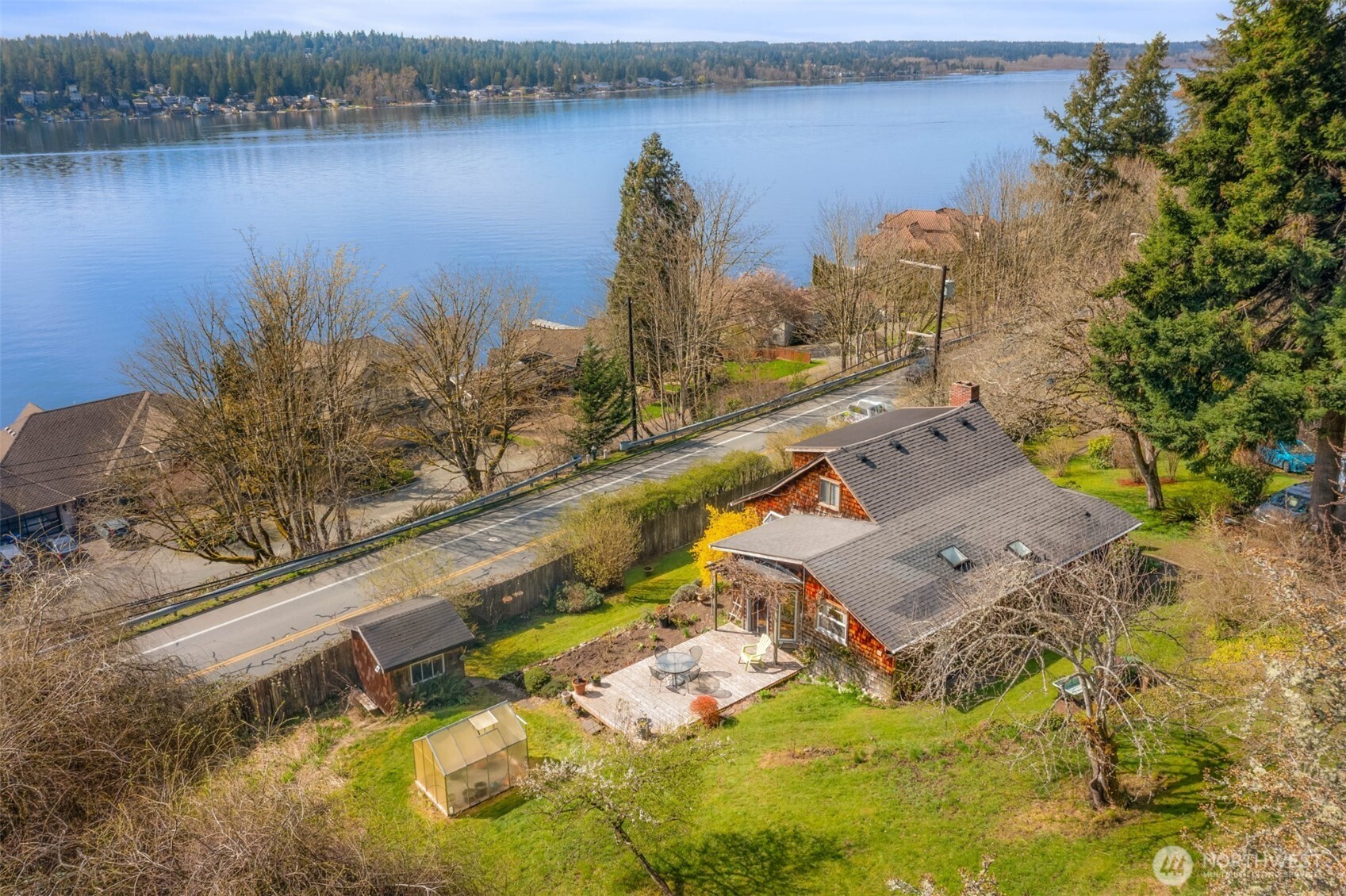 2642 E Lake Sammamish Parkway Property Photo 34