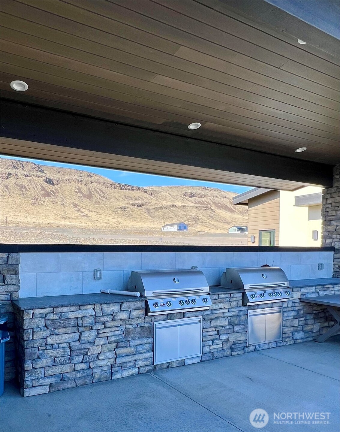360 Vantage Bay Loop Property Photo 13