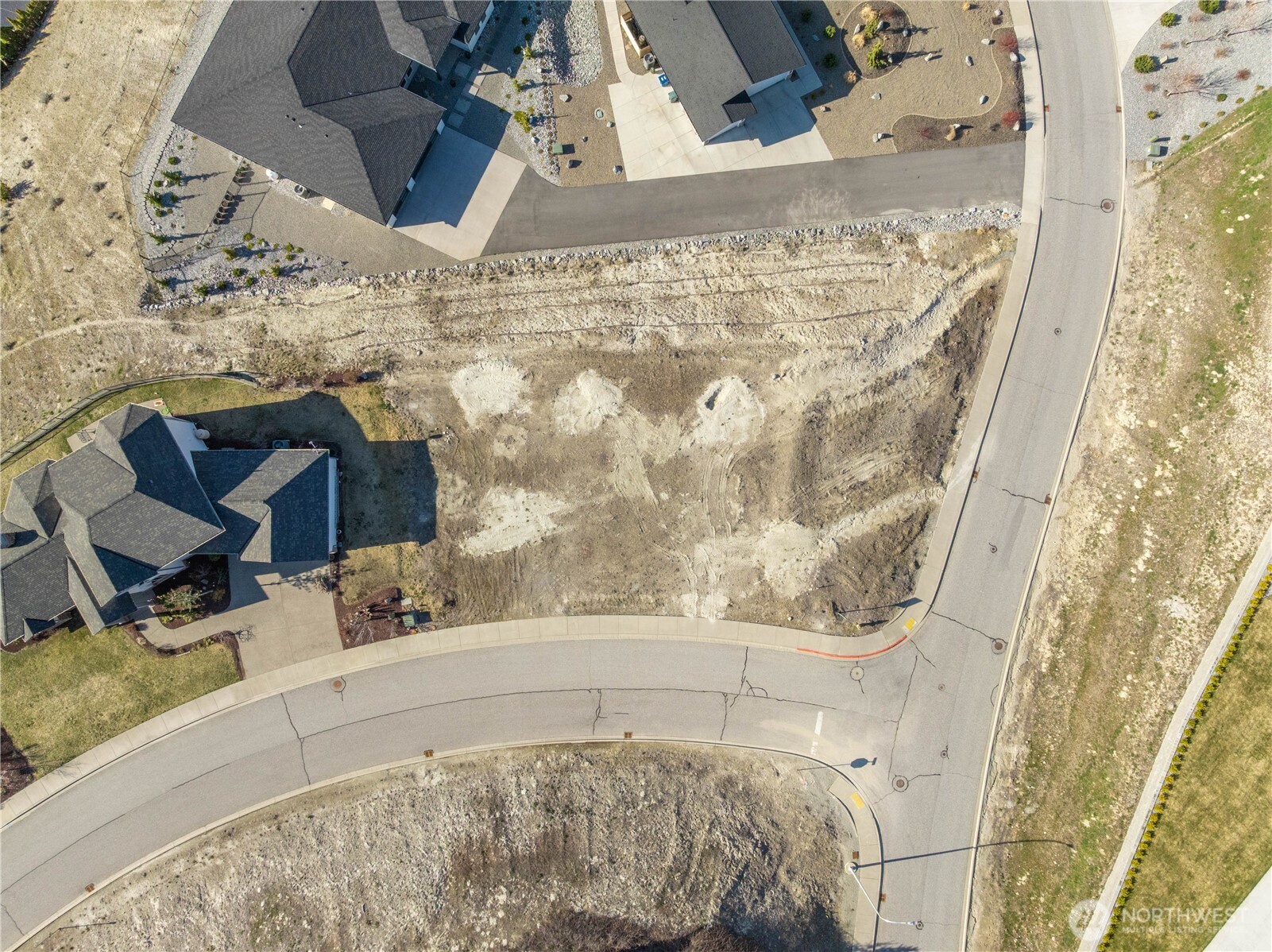 100 Waterview Drive Property Photo 5