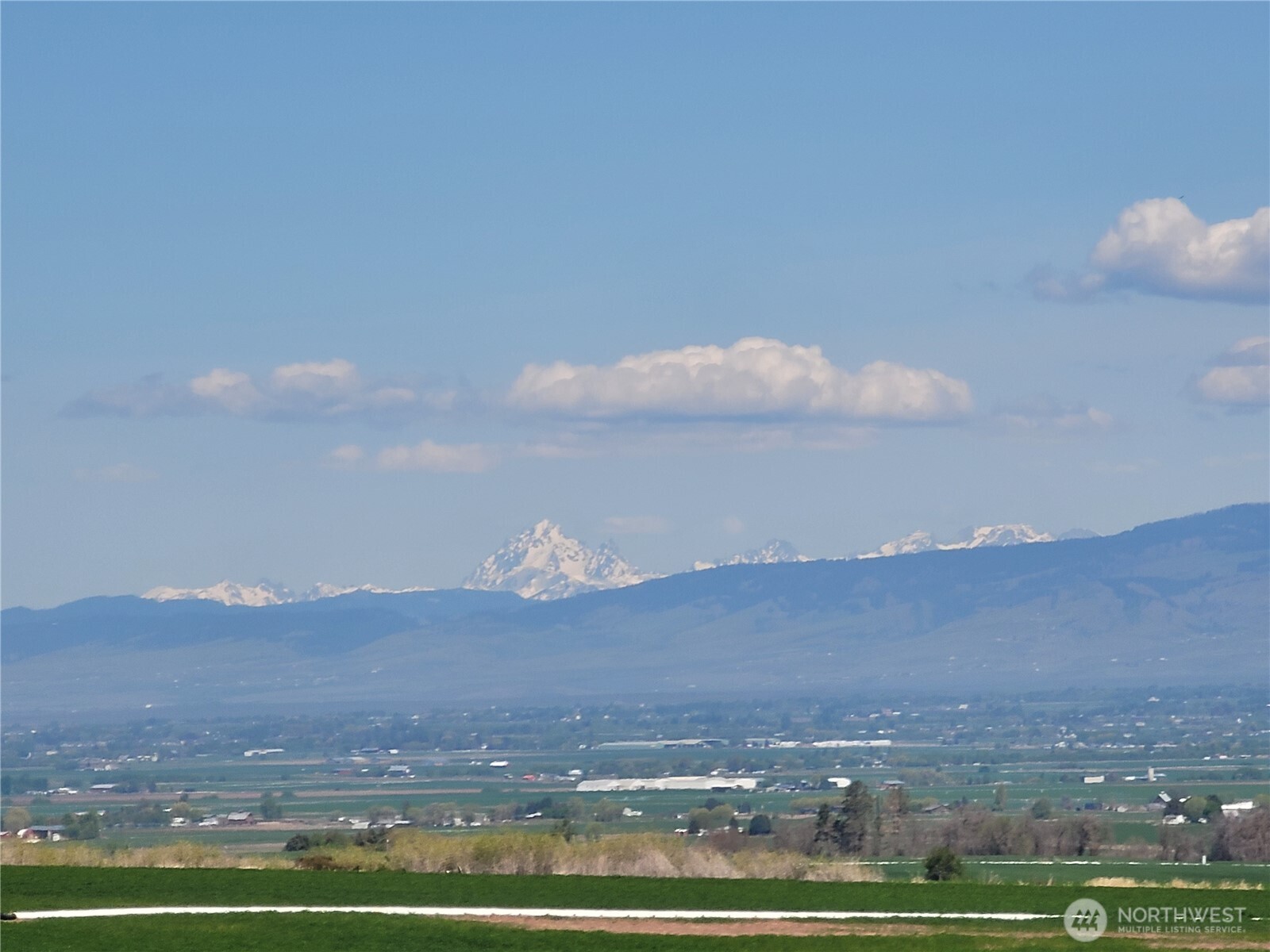 1612 Katen Road Property Photo 2