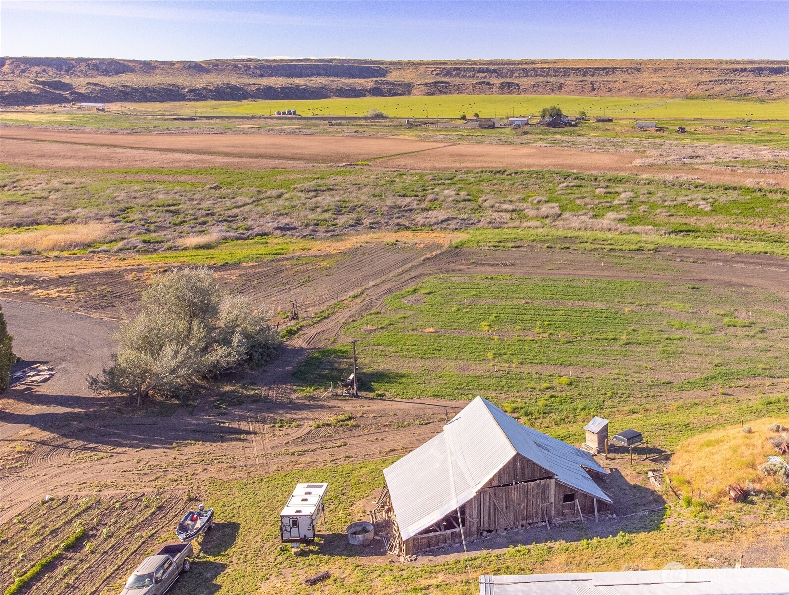 20548 Ne 22 Road Property Photo 20