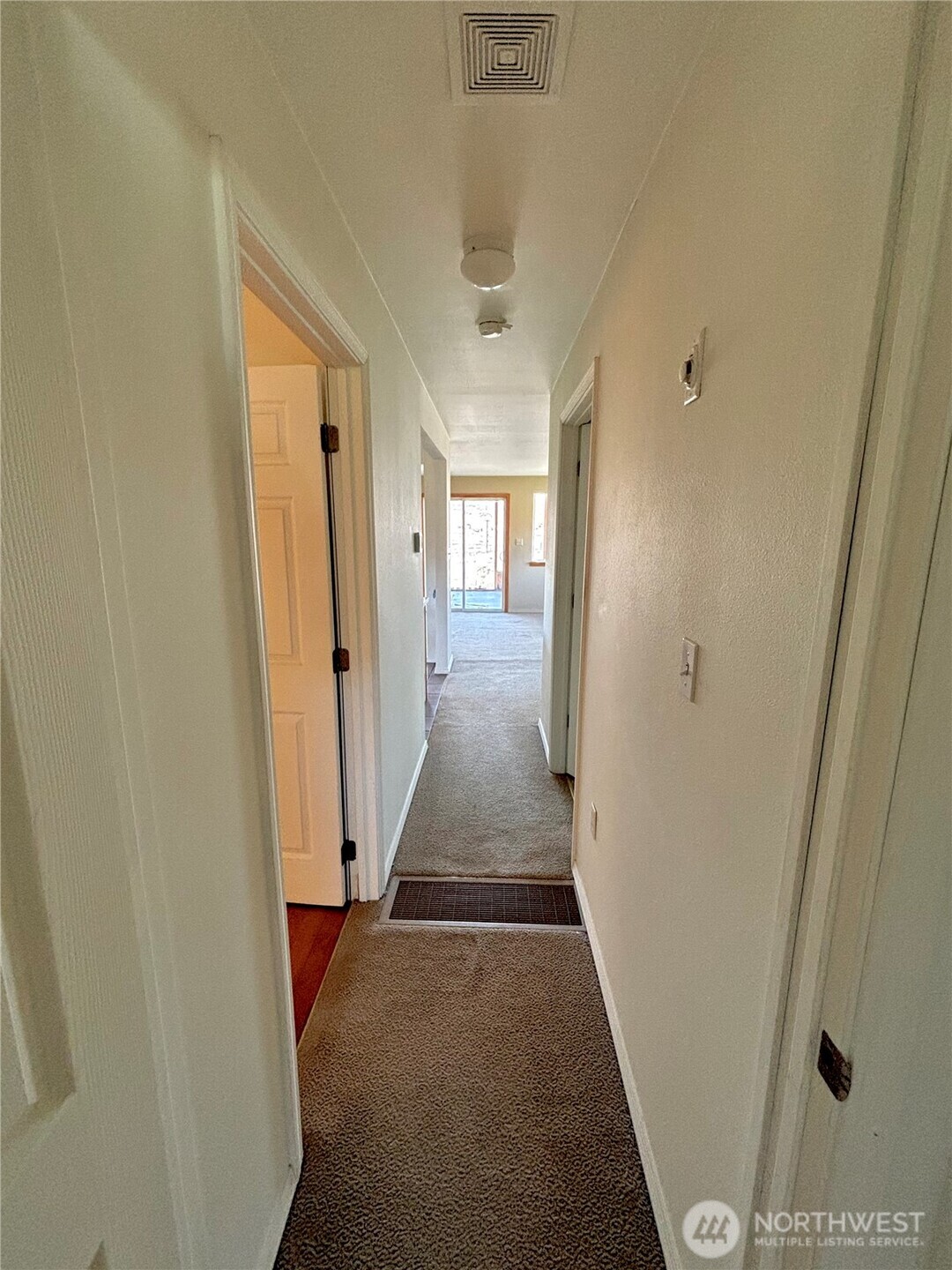20548 Ne 22 Road Property Photo 29