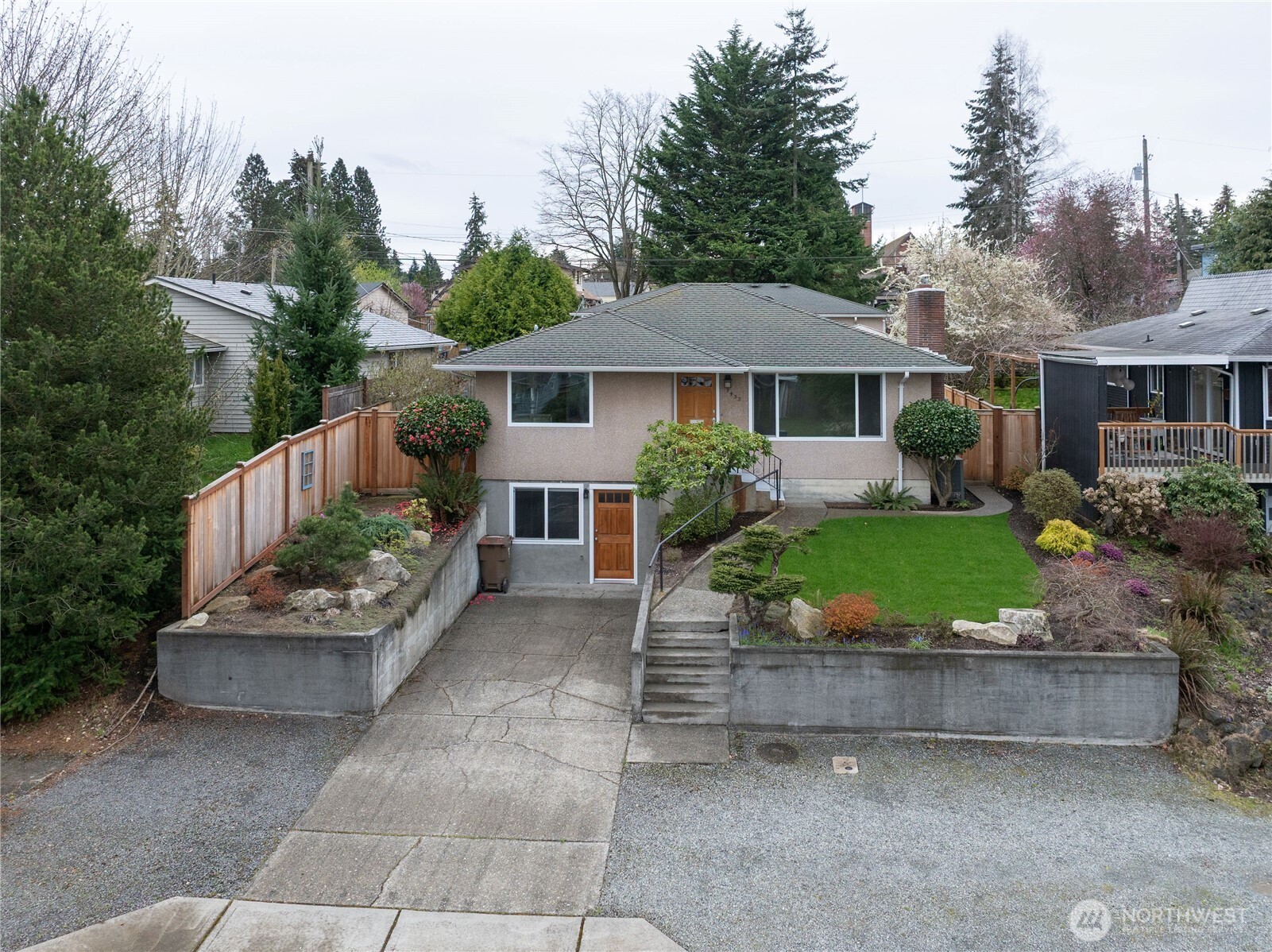 5432 N 46th Street Property Photo