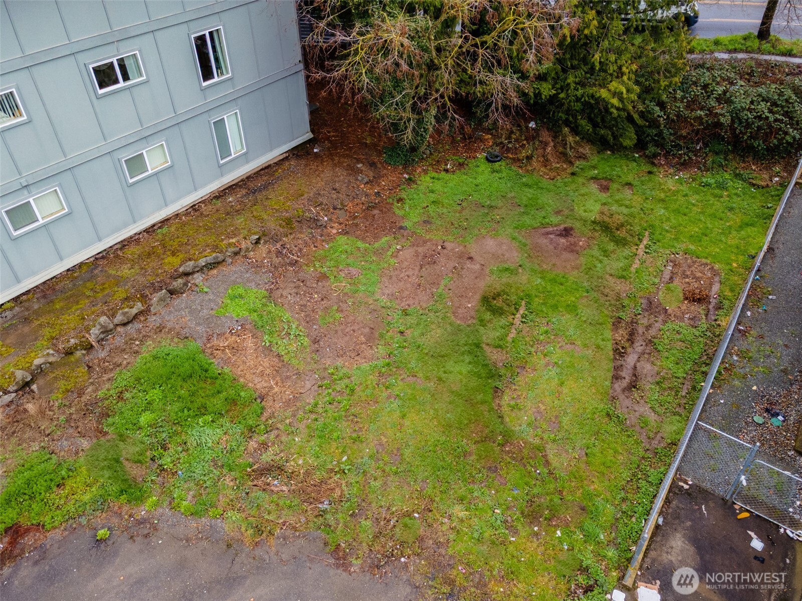 6526 Rainier Avenue Property Photo 2