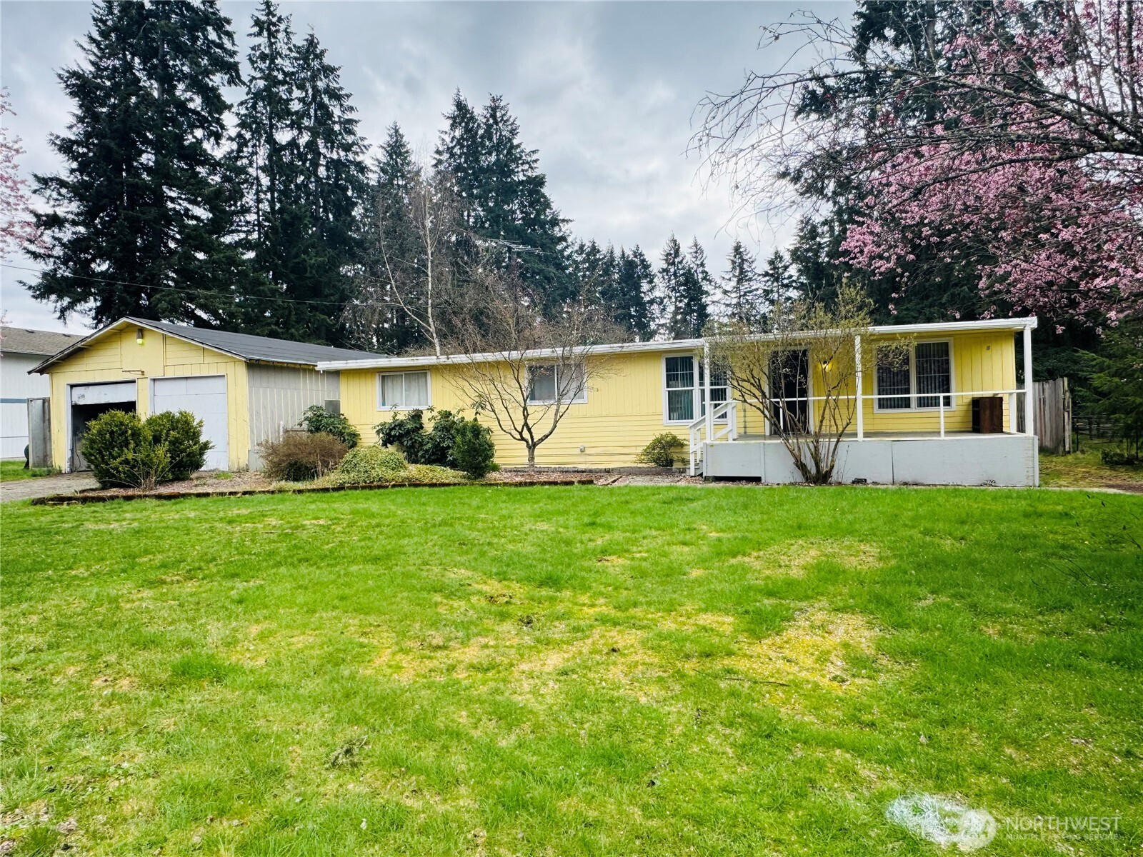 8214 191st Street Property Photo