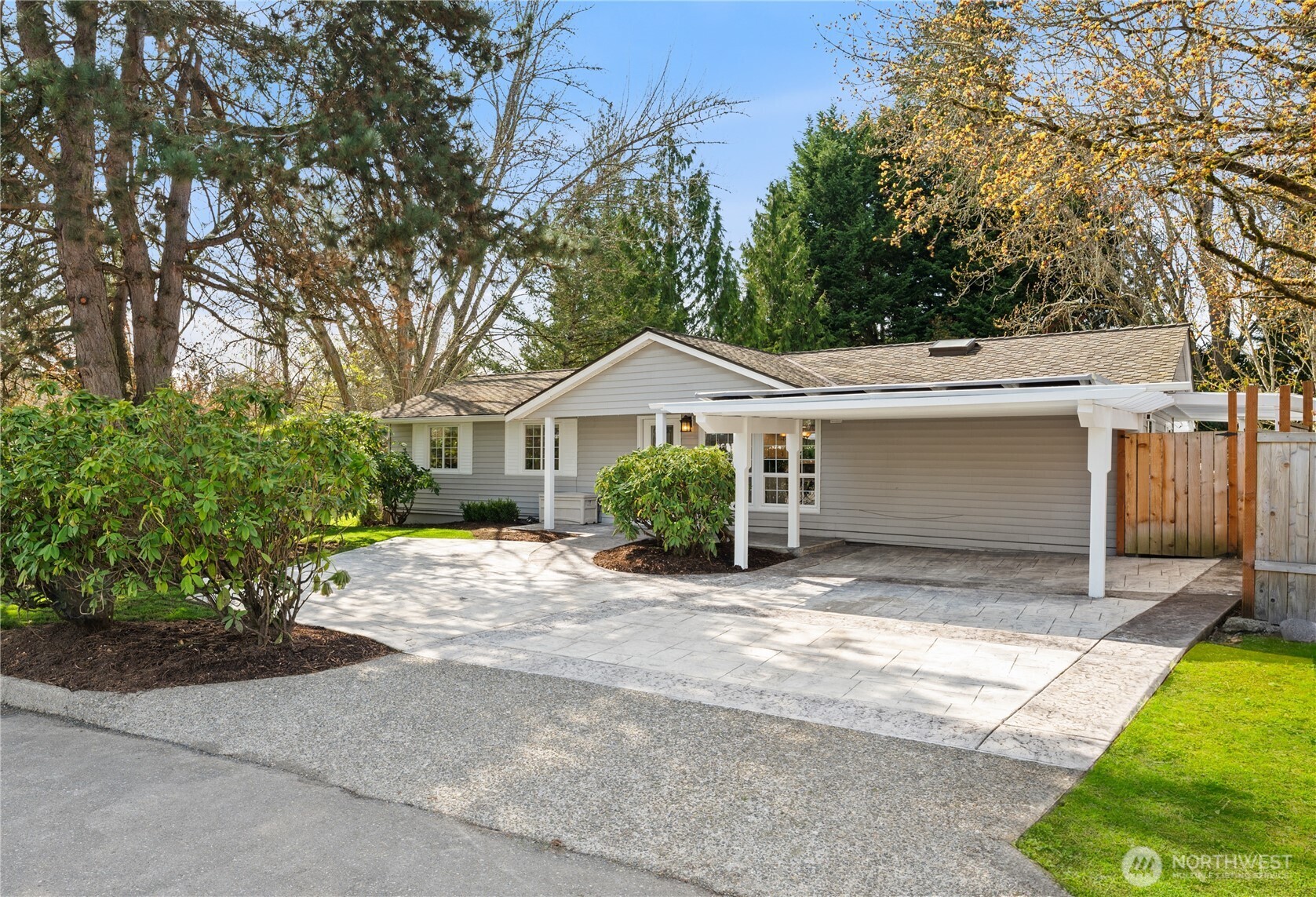 651 154th Avenue Property Photo