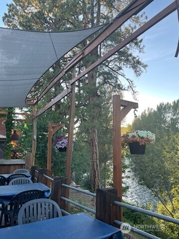 201 Methow Valley Highway Property Photo 25