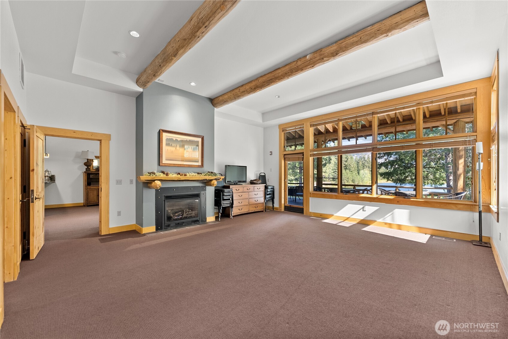 31 Early Winters Drive Property Photo 22