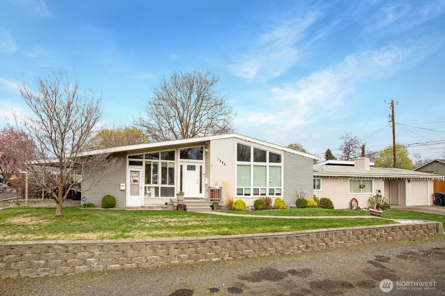 1444 Se Central Avenue Property Photo