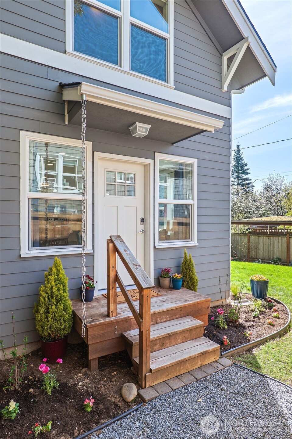 9716 A Dayton Avenue Property Photo