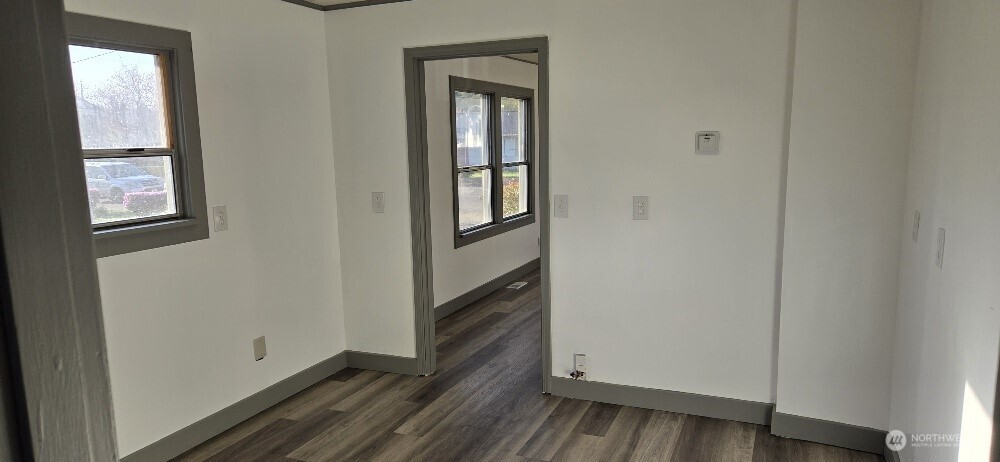 620 W Cota Street Property Photo 14