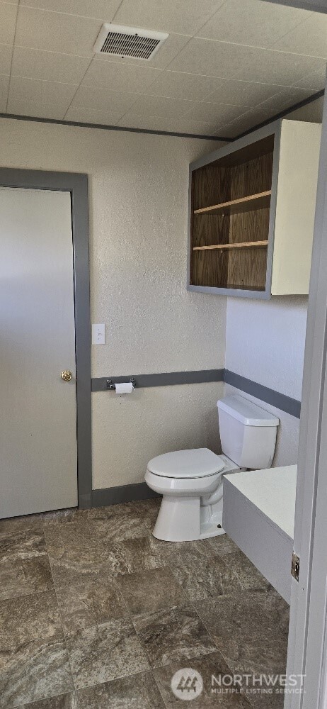 620 W Cota Street Property Photo 21