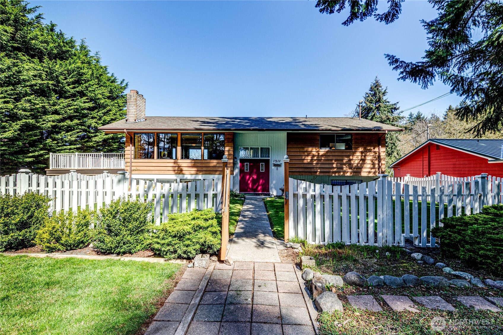 1511 W 16th Street Property Photo