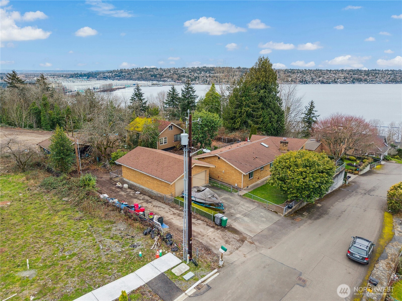 1409 N 24th Street Property Photo 8