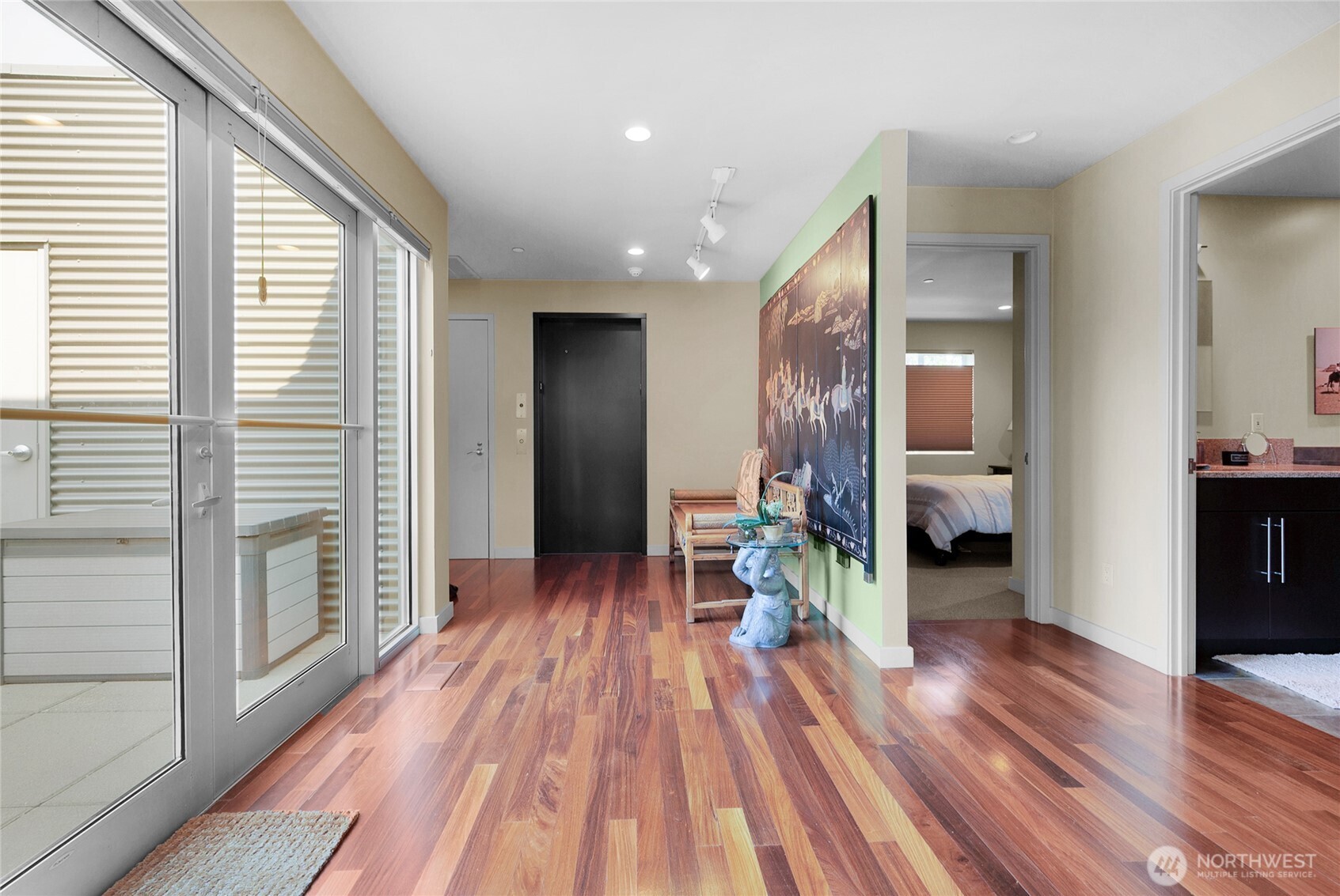 160 Roy Street Property Photo 17