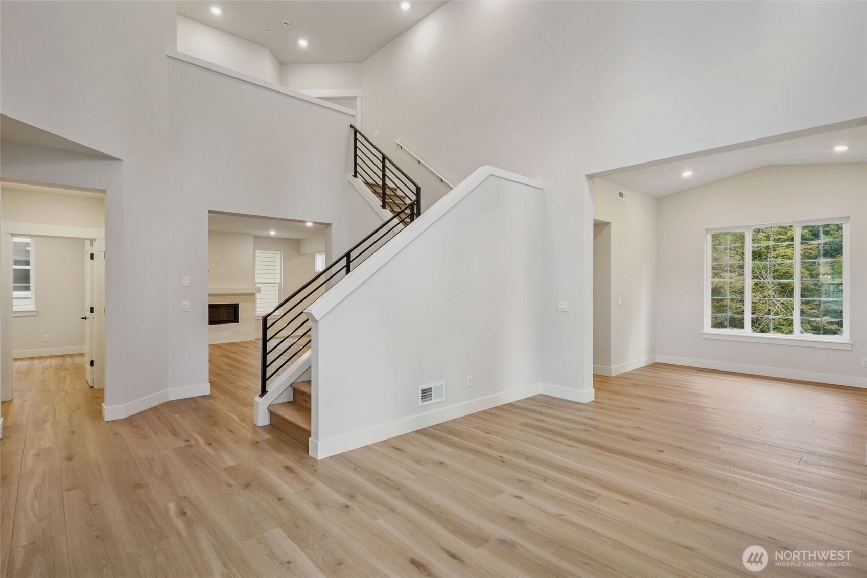 6516 213th (lot 8) Avenue Ct Property Photo 7