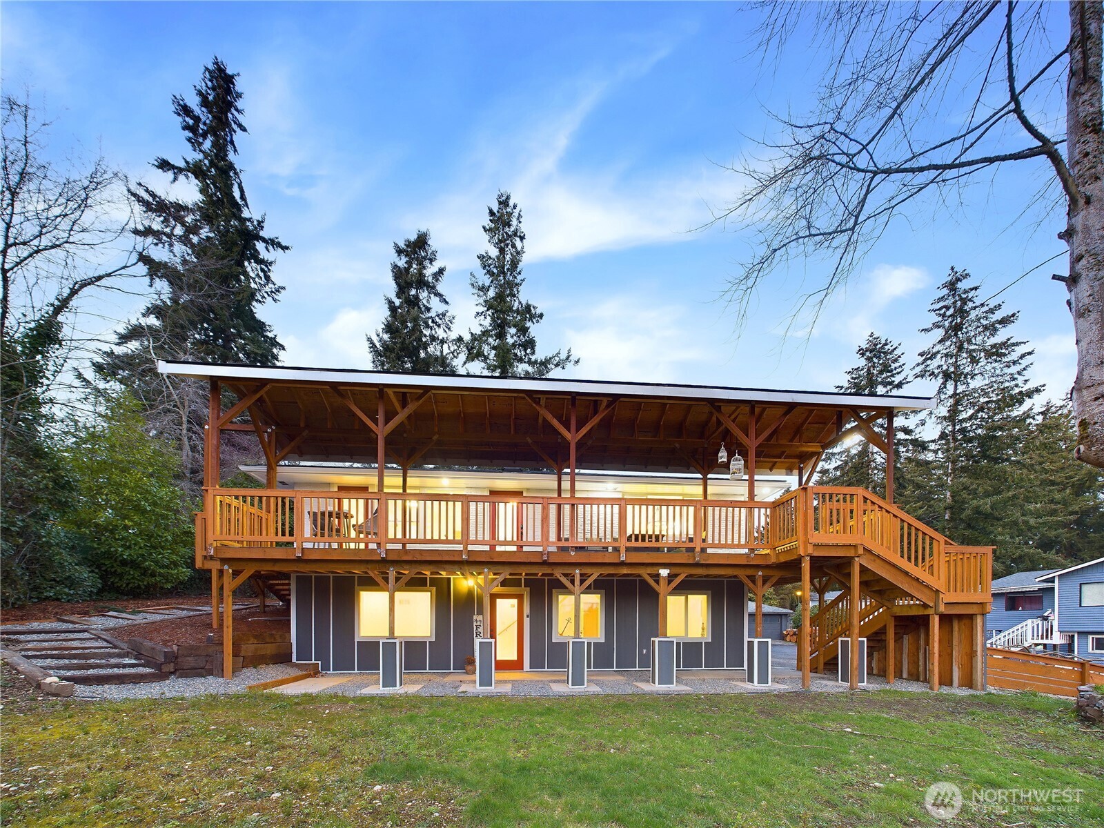 2038 S 304th Street Property Photo