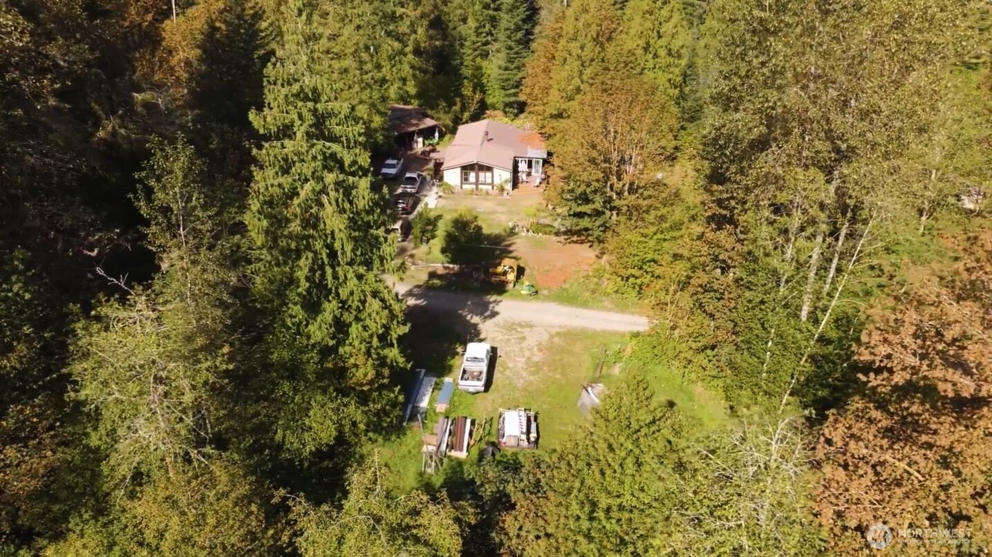 55109 E Sauk Lane Property Photo 1
