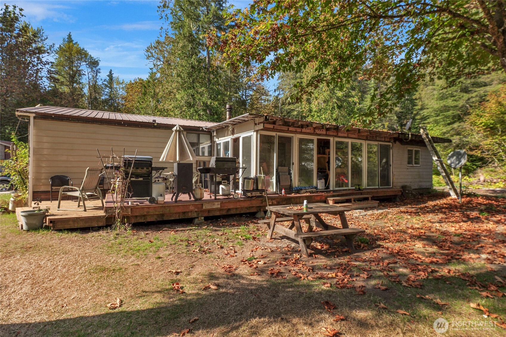 55109 E Sauk Lane Property Photo 8