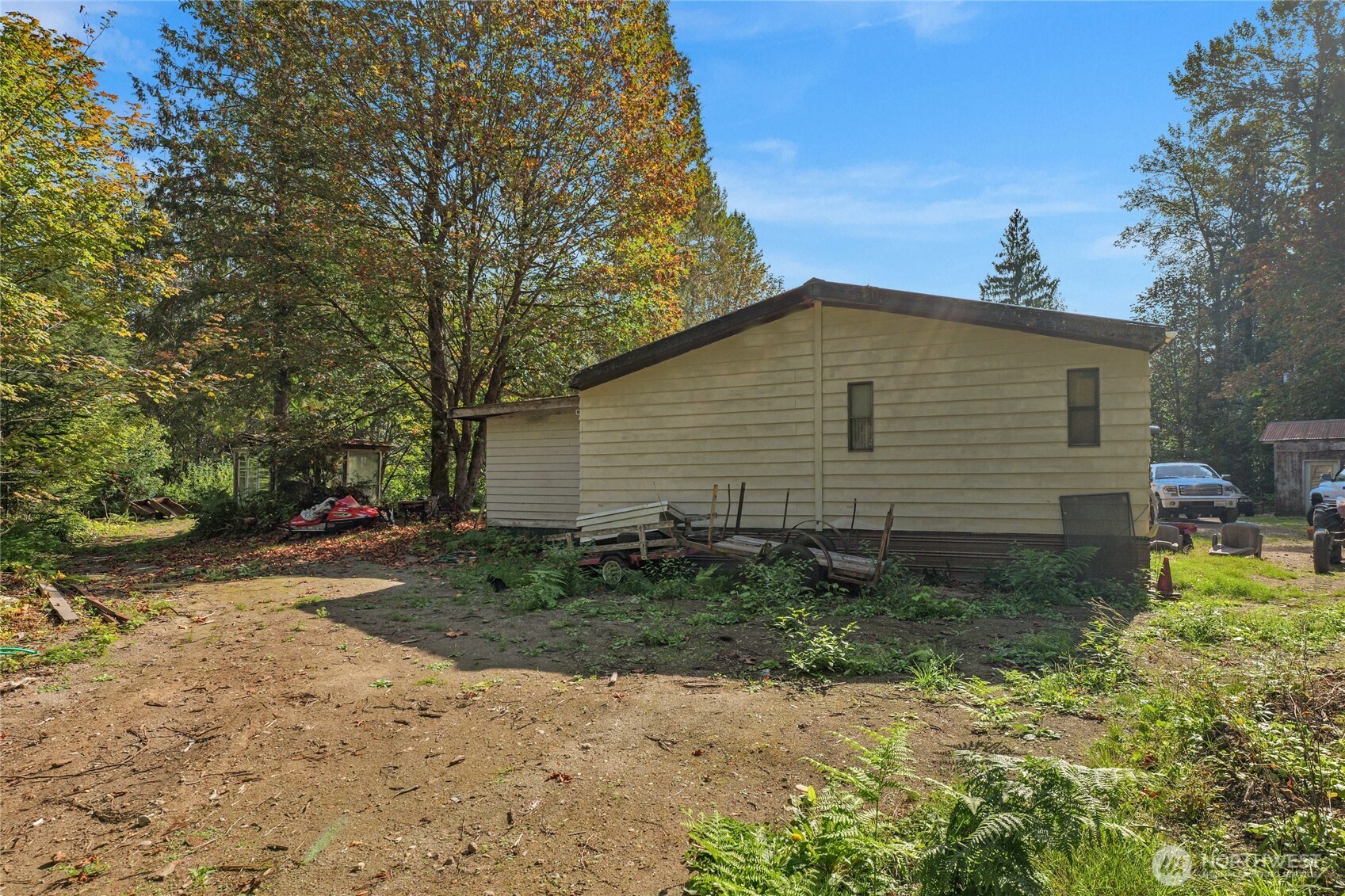 55109 E Sauk Lane Property Photo 9