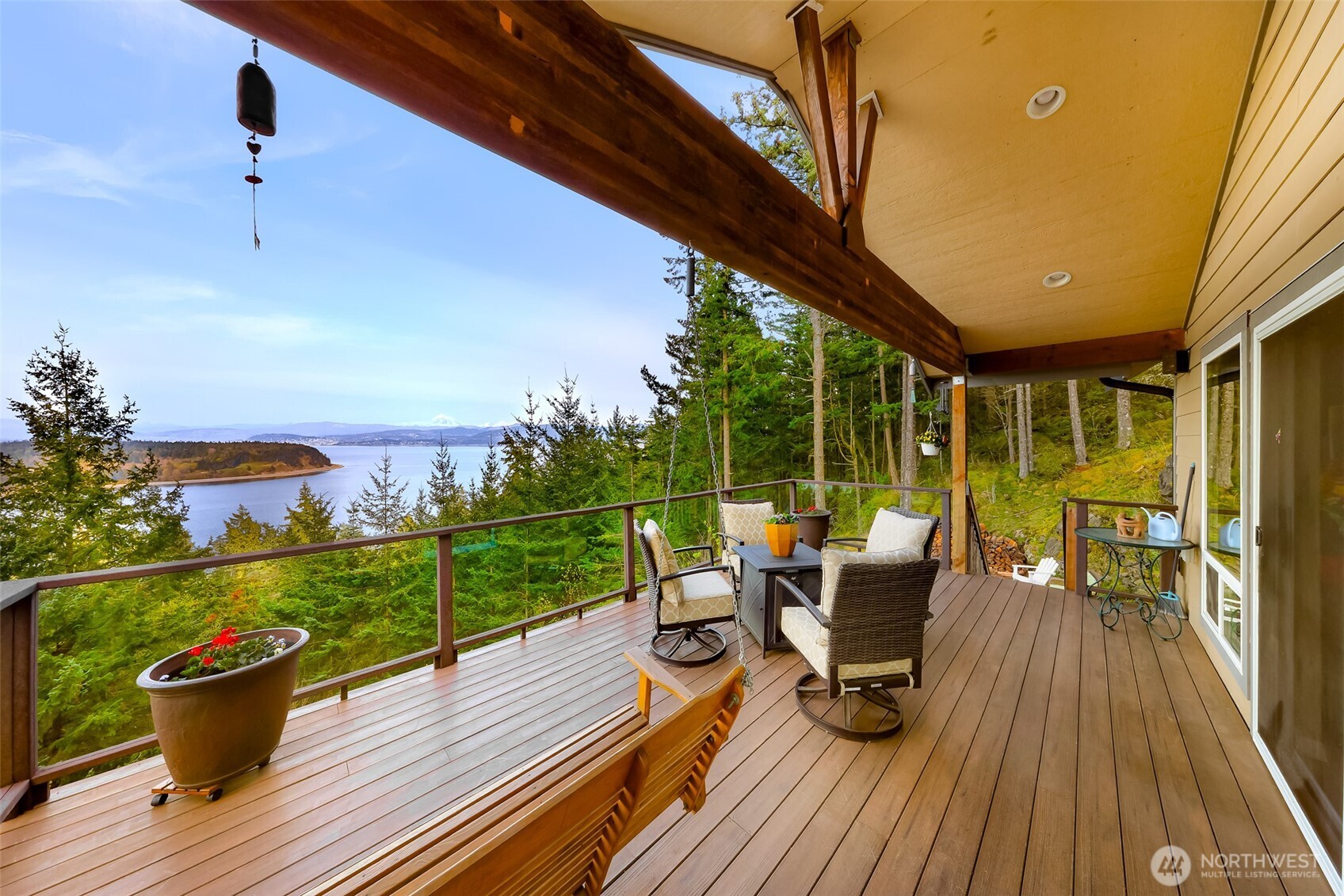 3040 Mt Vista Drive Property Photo 10