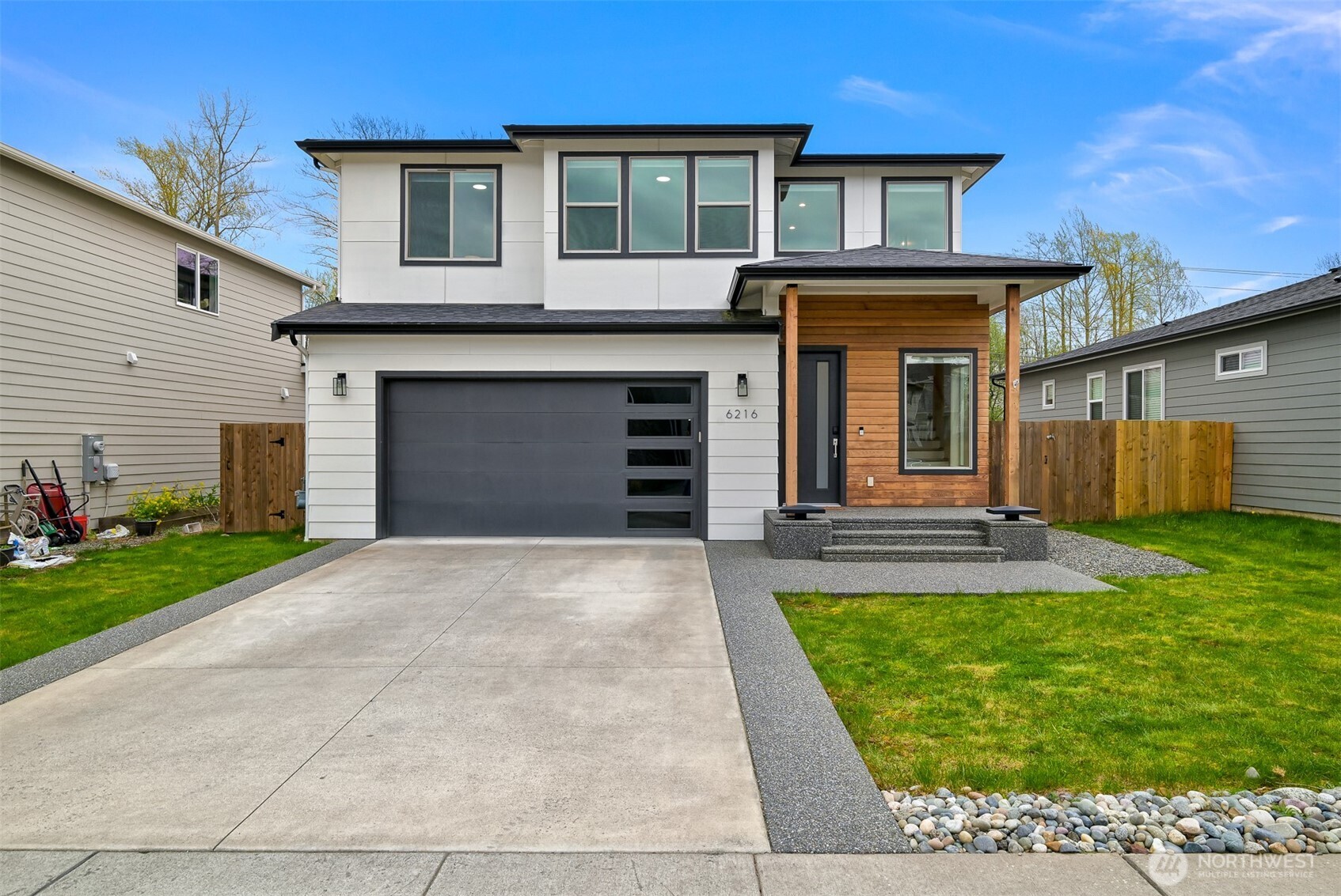 6216 Fernridge Court Property Photo 1