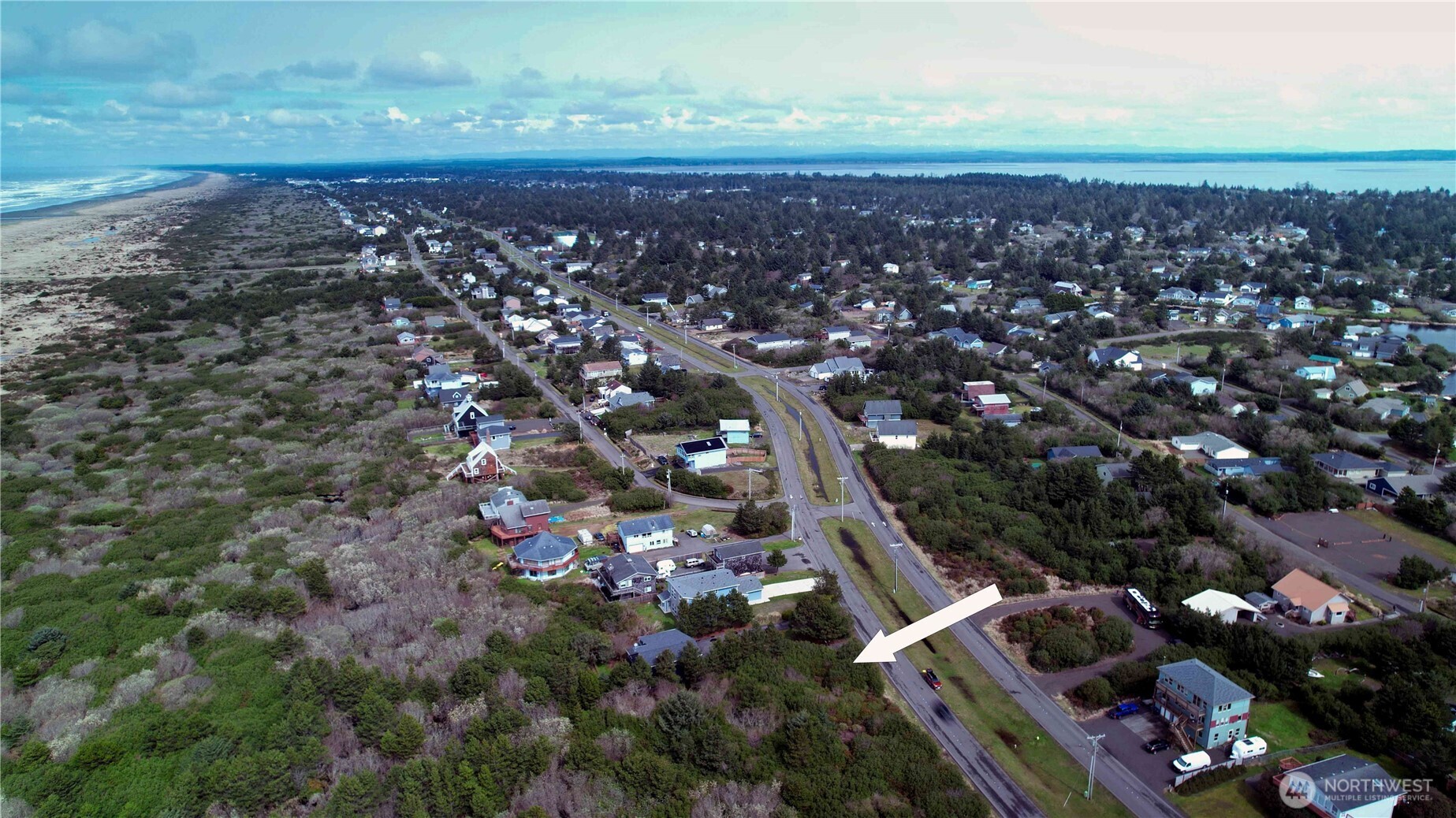 653 Ocean Shores Boulevard Property Photo 4