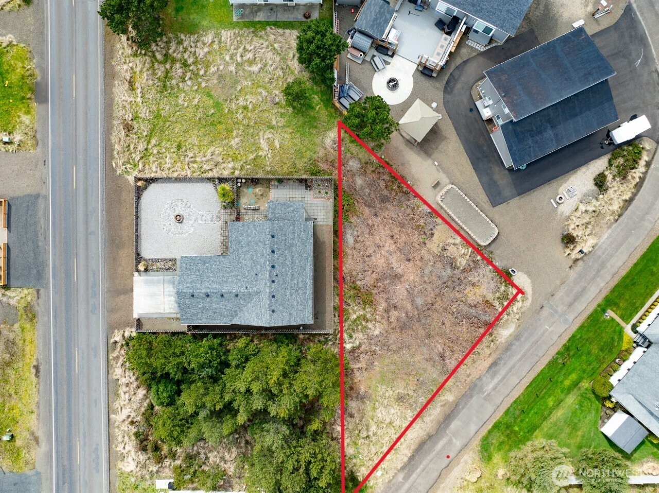 31802 H Place Property Photo 5