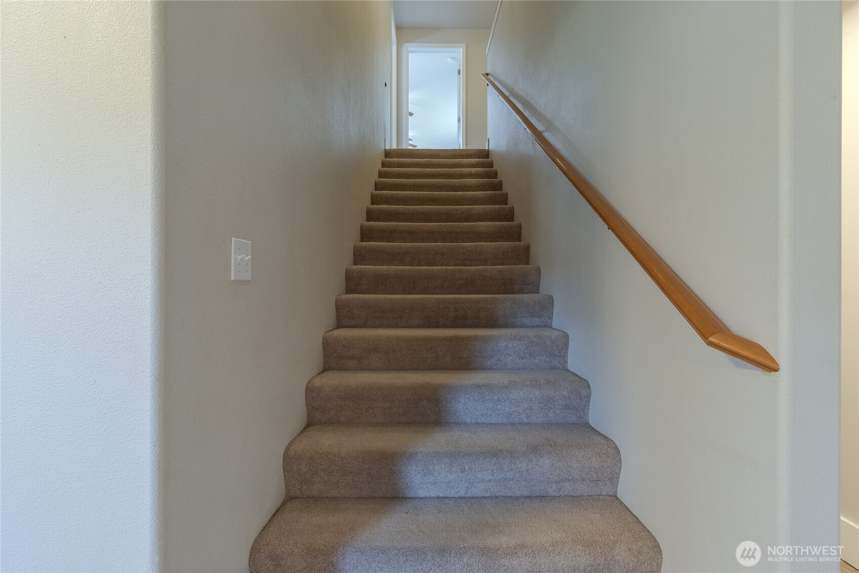 2335 Hawk Drive Property Photo 11