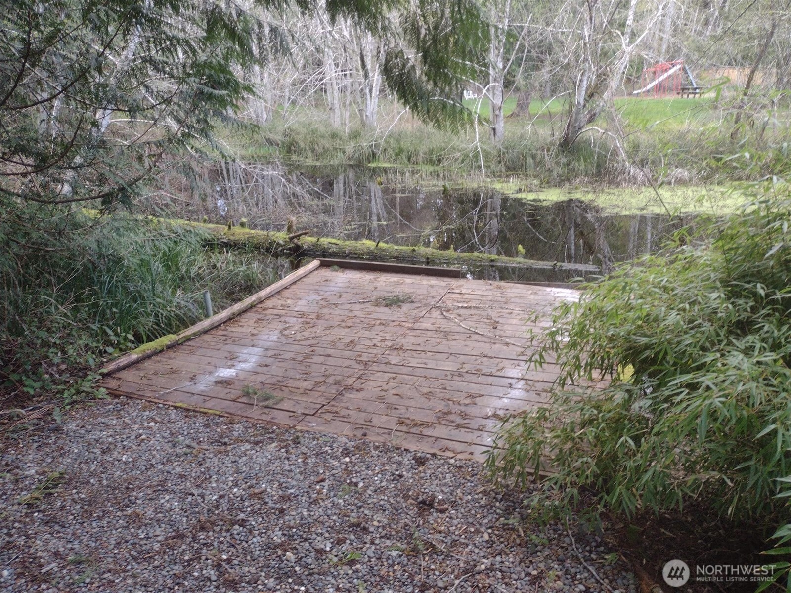 581 E Lakeshore Drive Property Photo 11