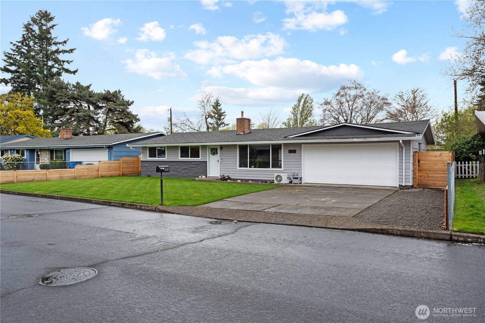 3012 Ne Littler Way Property Photo