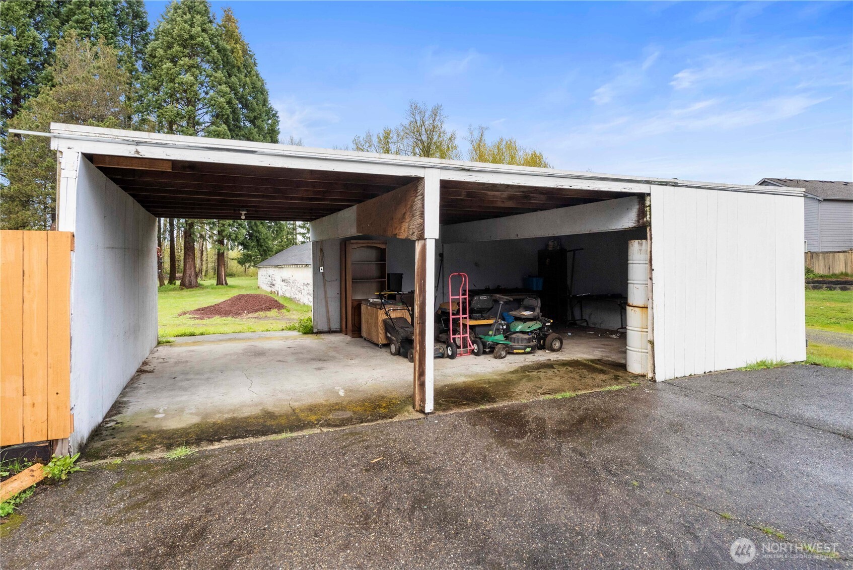 3829 60th Avenue Property Photo 10