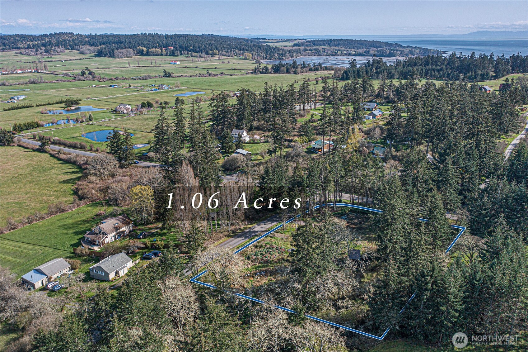 21 Ranchos Road Property Photo 4