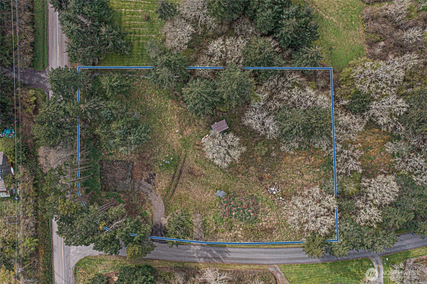 21 Ranchos Road Property Photo 22