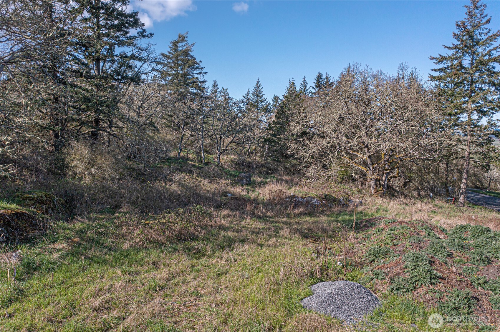 21 Ranchos Road Property Photo 29