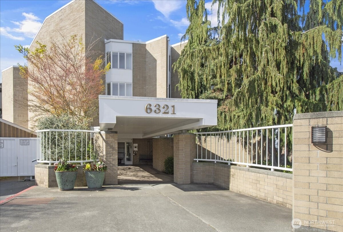 6321 Seaview Avenue #11 Property Photo