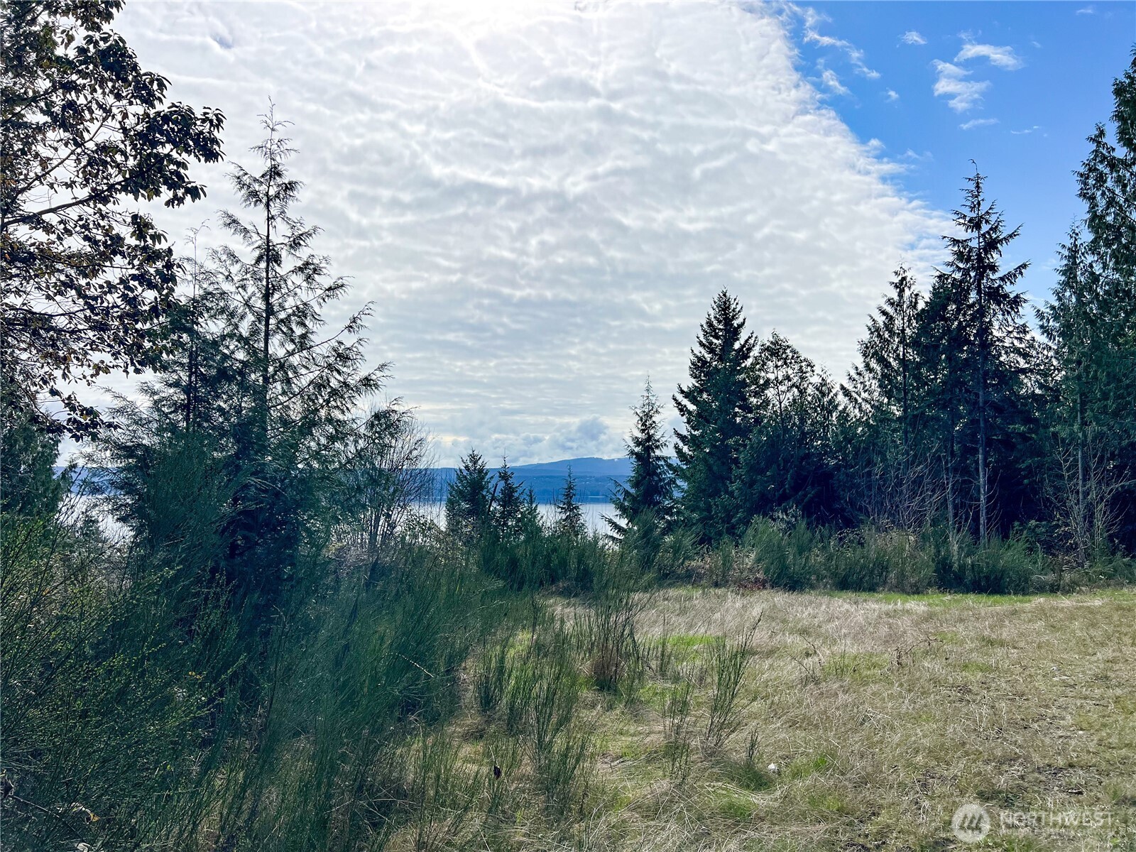 1634 Sunrise Road Property Photo 2