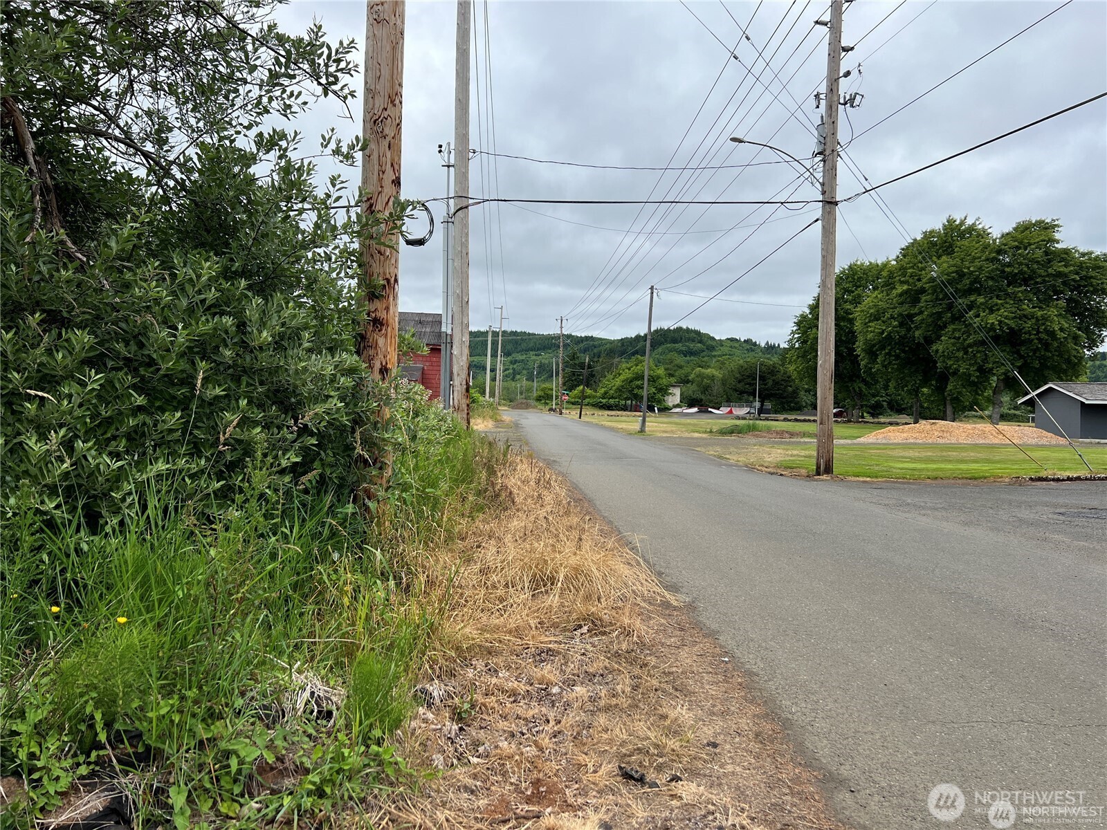 0 X Eight Street Property Photo 6