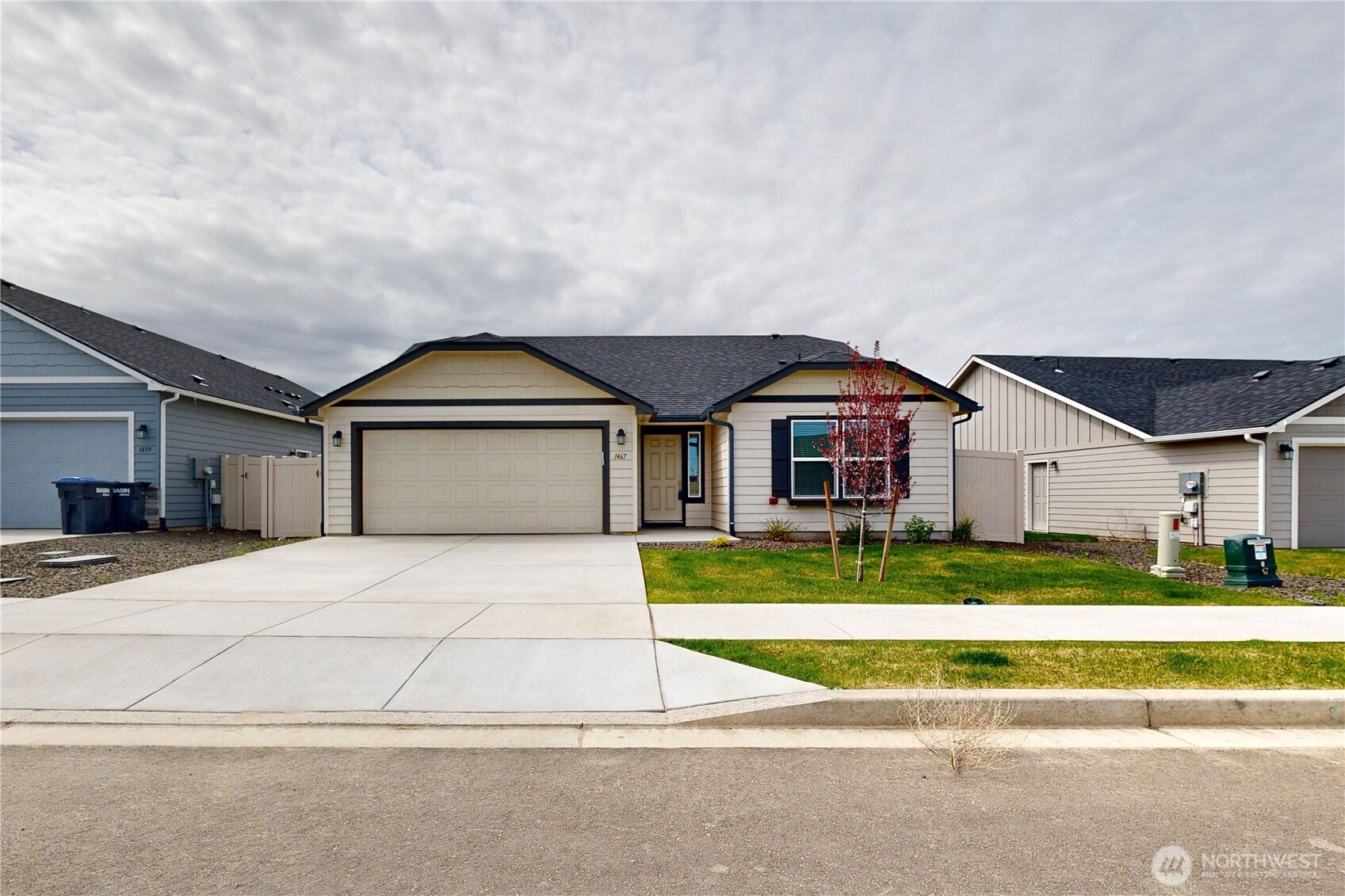 1467 Pat Avenue Property Photo 1
