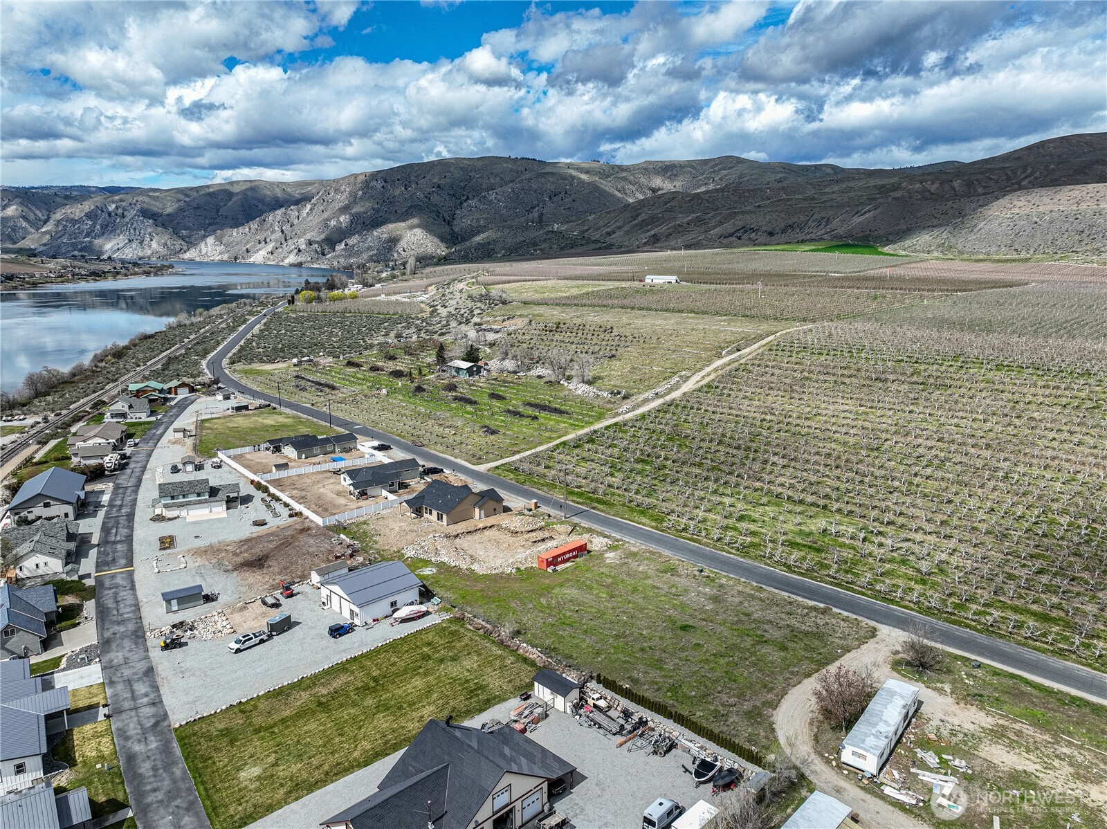 3920 Stayman Flats Road Property Photo 10