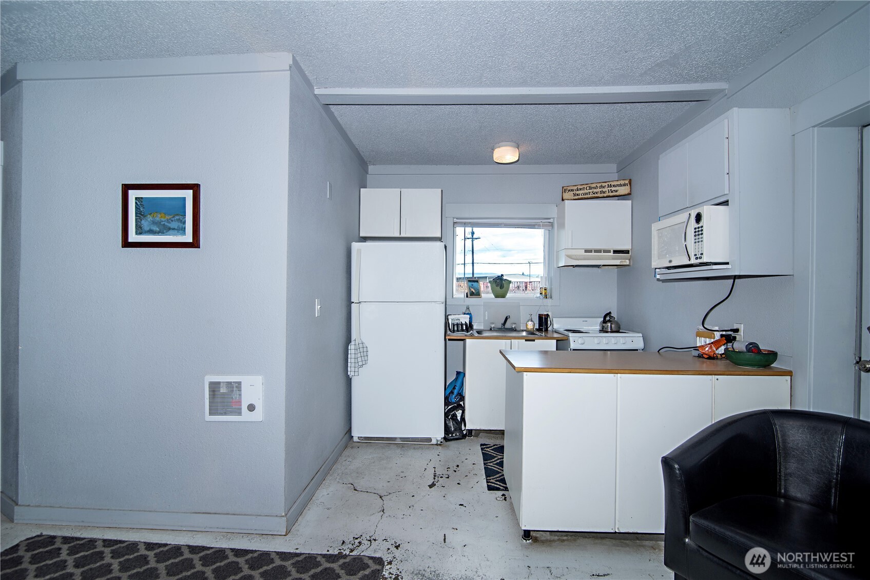 503 N Railroad Avenue Property Photo 19
