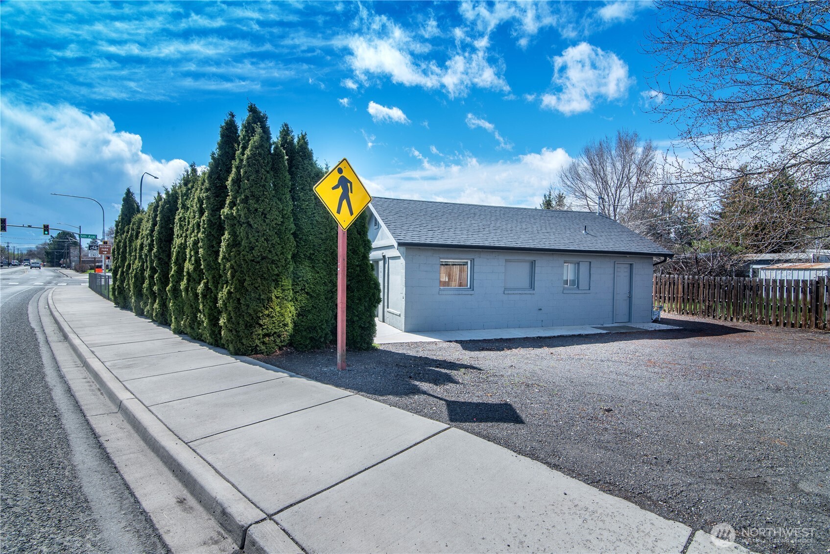503 N Railroad Avenue Property Photo 25