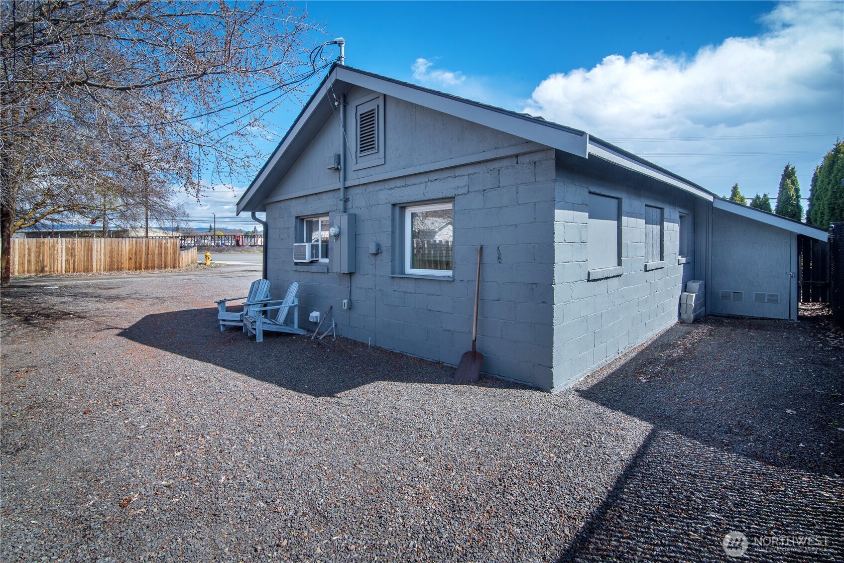 503 N Railroad Avenue Property Photo 26