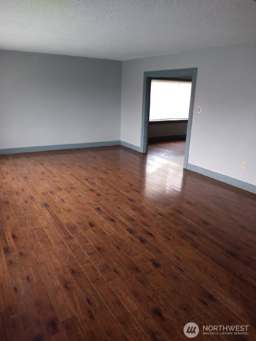3025 Simpson Avenue Property Photo 3