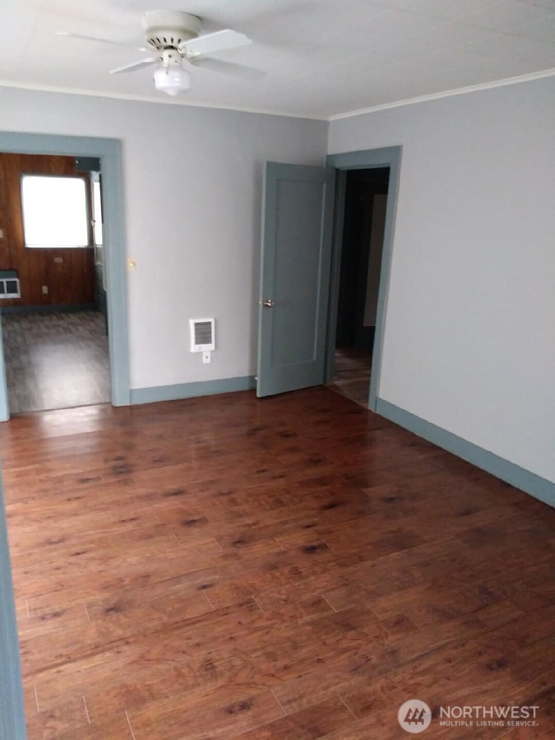 3025 Simpson Avenue Property Photo 5