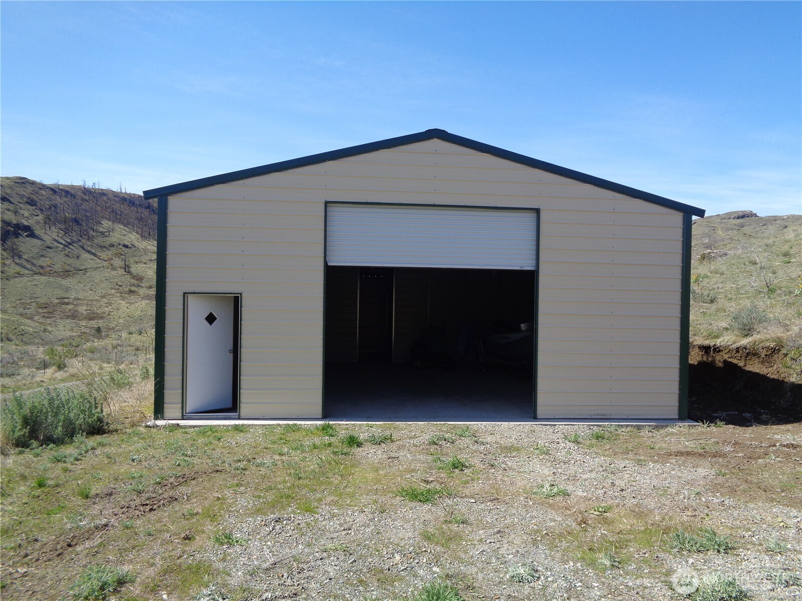 26 Alkali Lake Road Property Photo 1