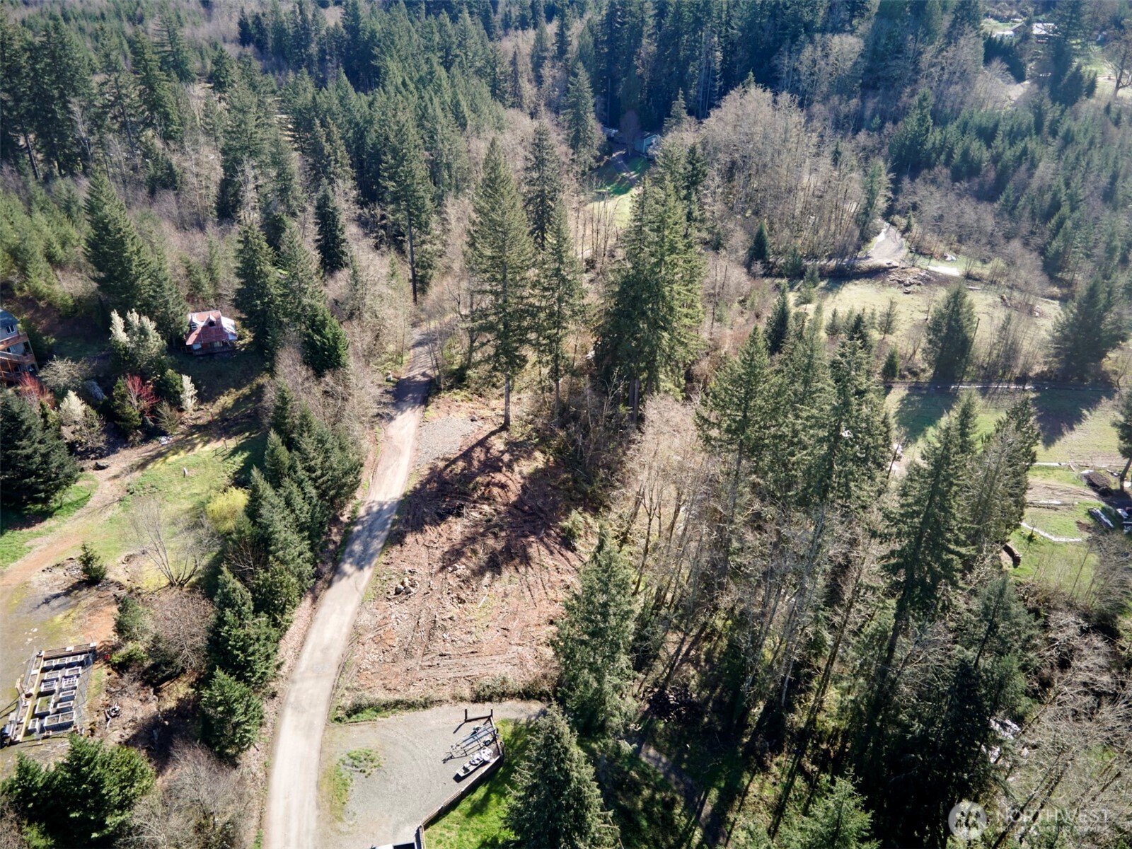 140 Skinner Road Property Photo 1