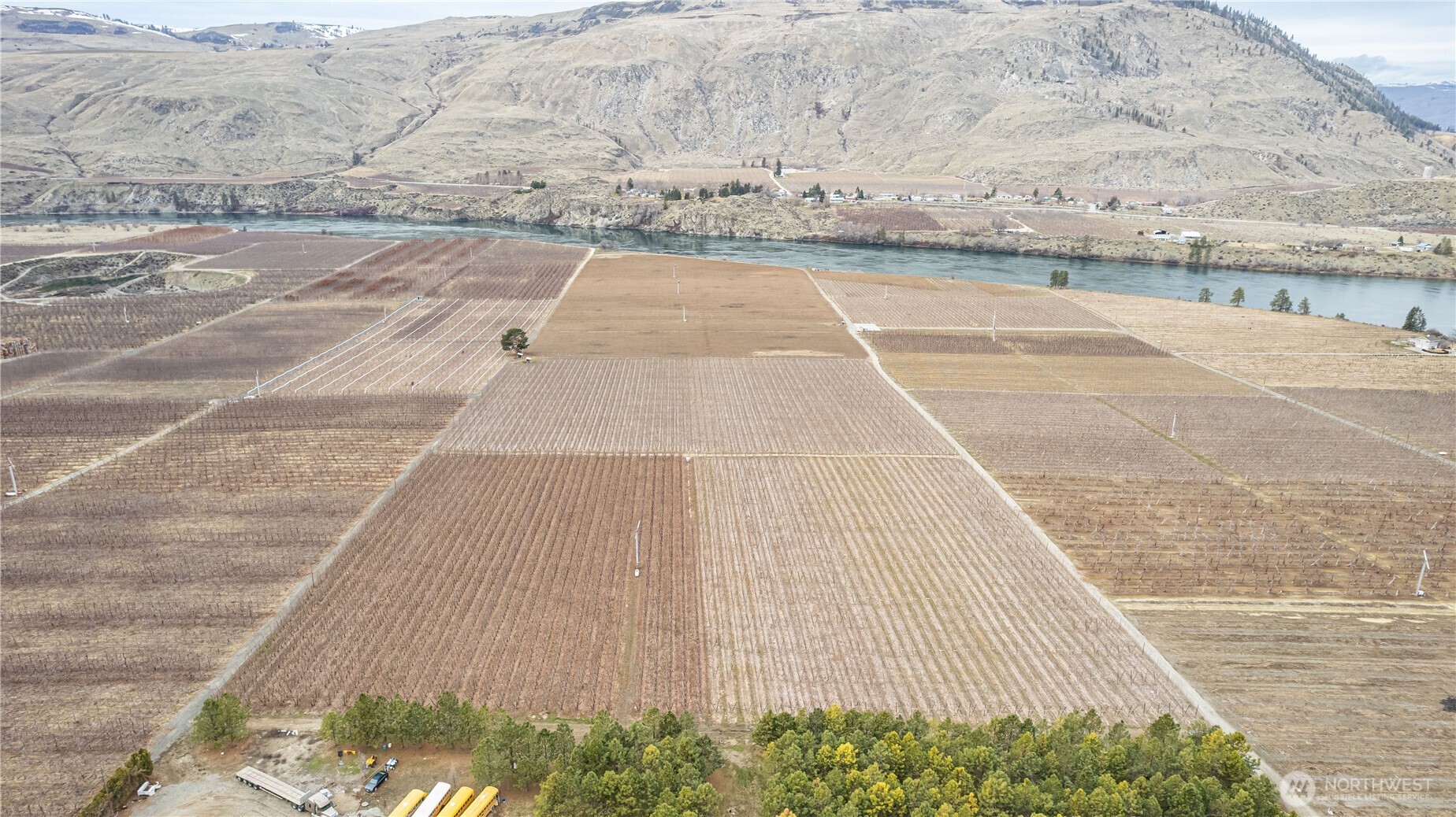 13901 Highway 17 Property Photo 4