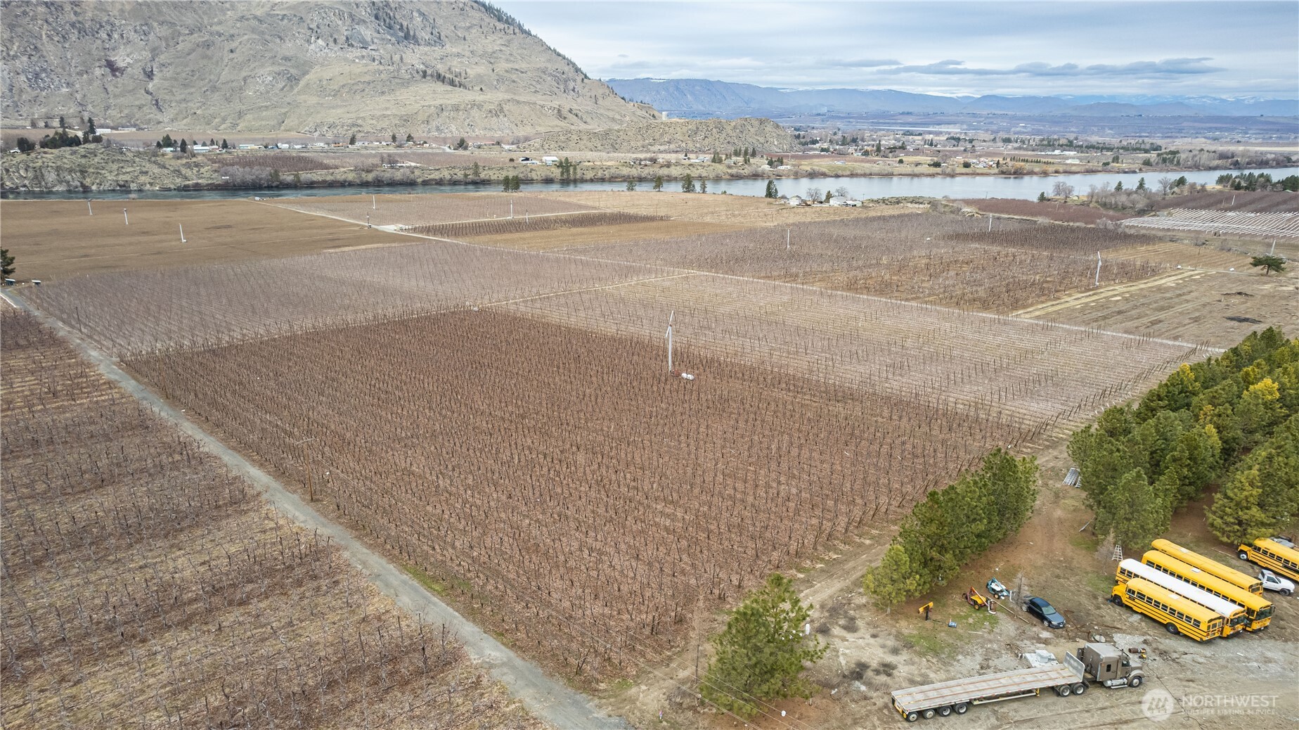 13901 Highway 17 Property Photo 6
